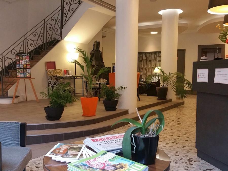 Hotel Raymond 4 Тулуза Екстер'єр фото